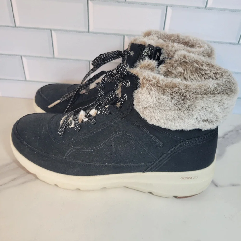 Skechers On-The-Go Joy Womens 9 Black Faux Fur Trim Winter Ankle Boots Ultra GO